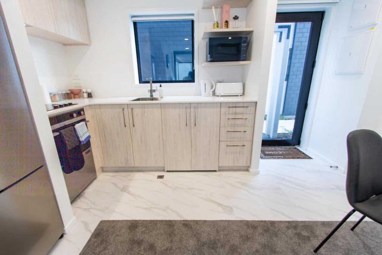 Glamorous 2 Bed Cbd Townhouse W/King Bed Крайстчърч Екстериор снимка